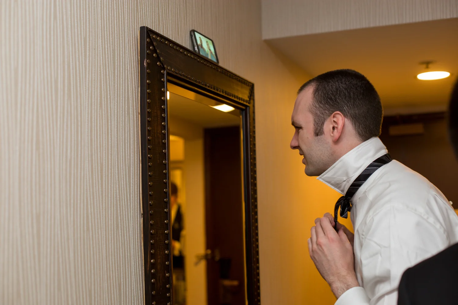 LundWedding_01_Details-GettingReady039_1500.JPG
