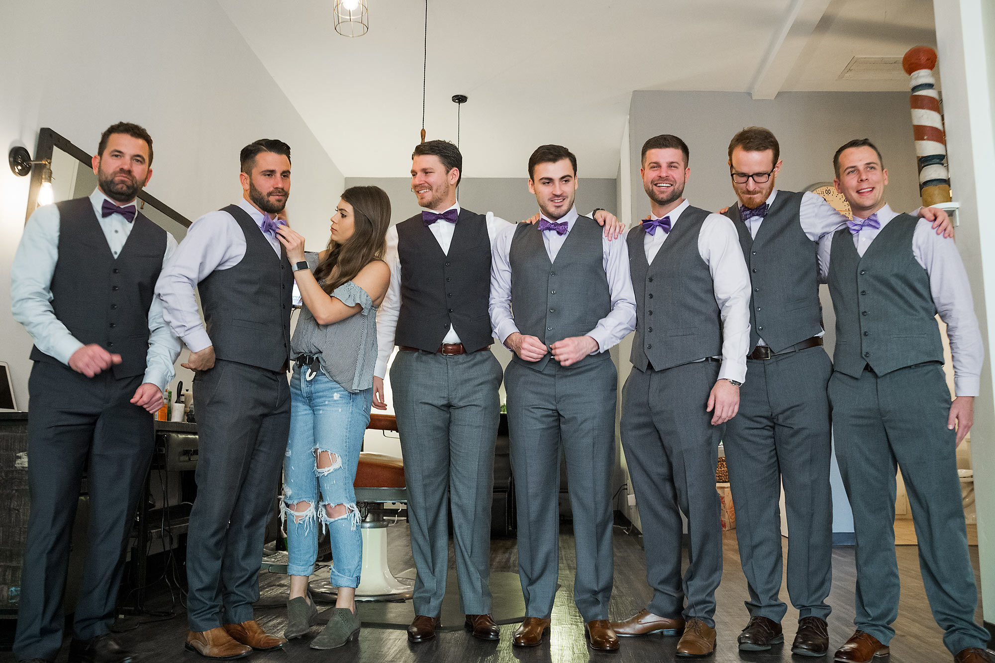 groomsmen getting ready