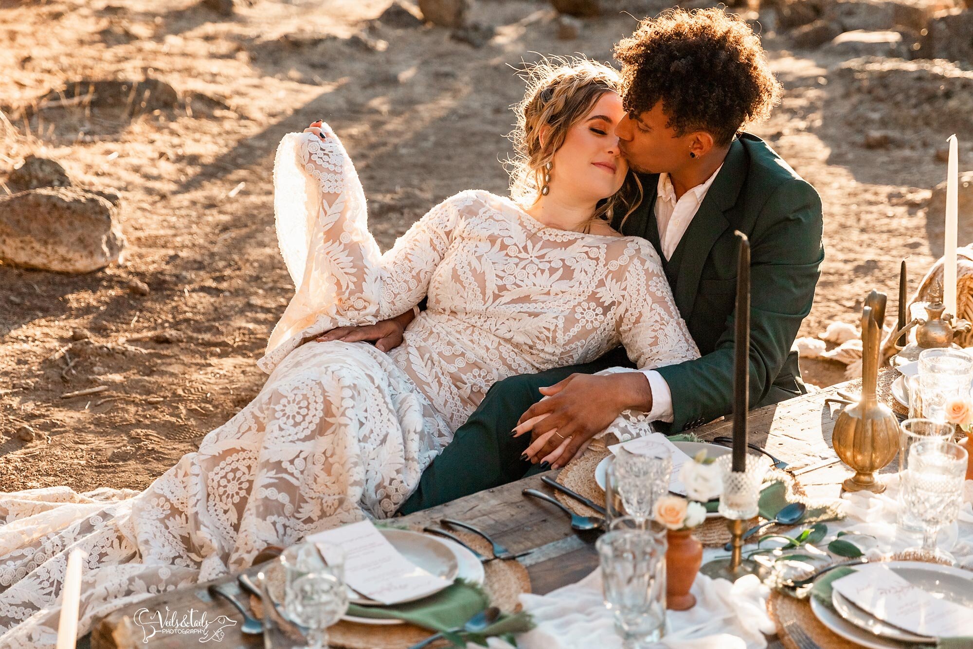 earthy boho elopement at Smith Rock, Bend Oregon wedding photographer