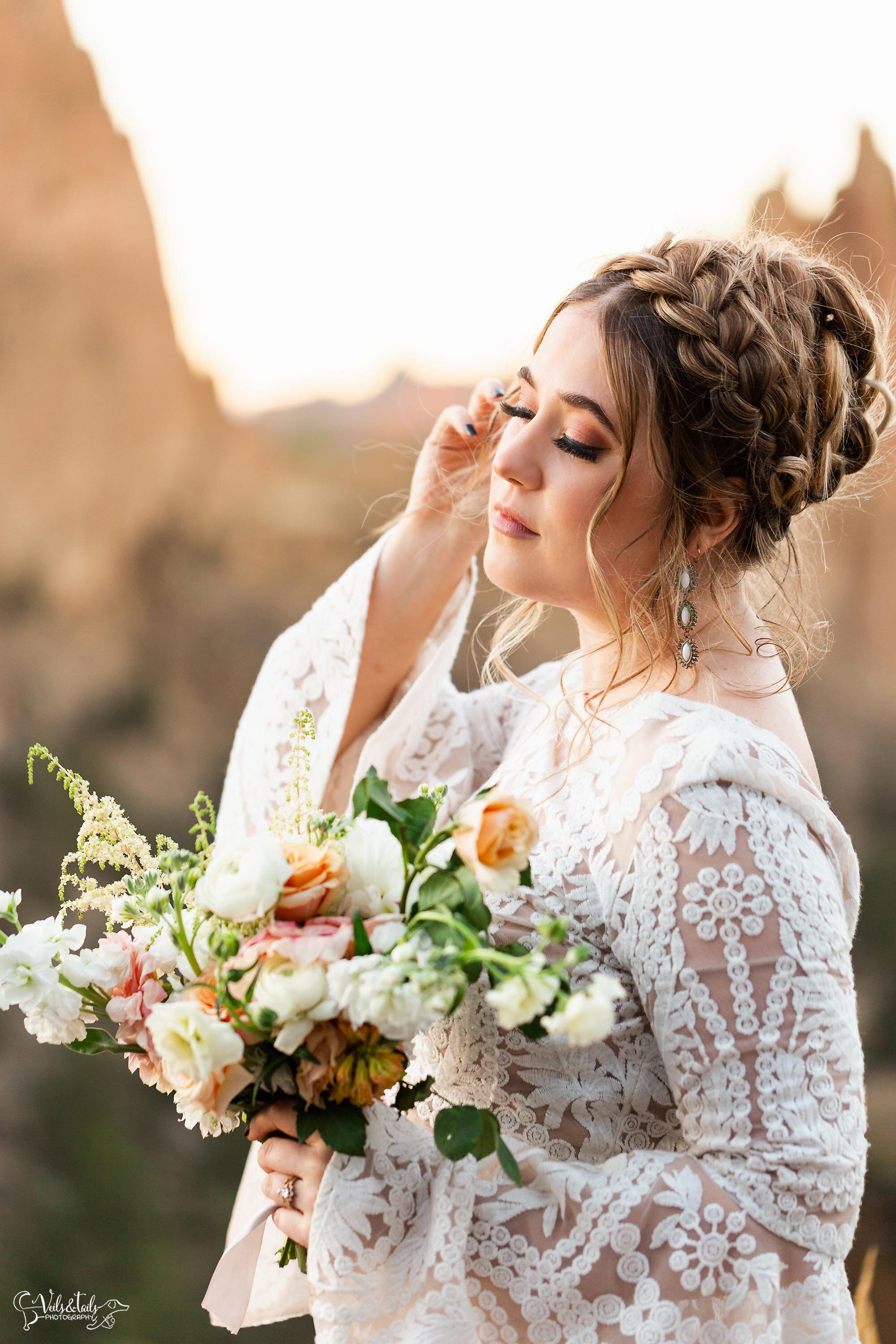 boho Oregon elopement photographer Veils and Tails Photography