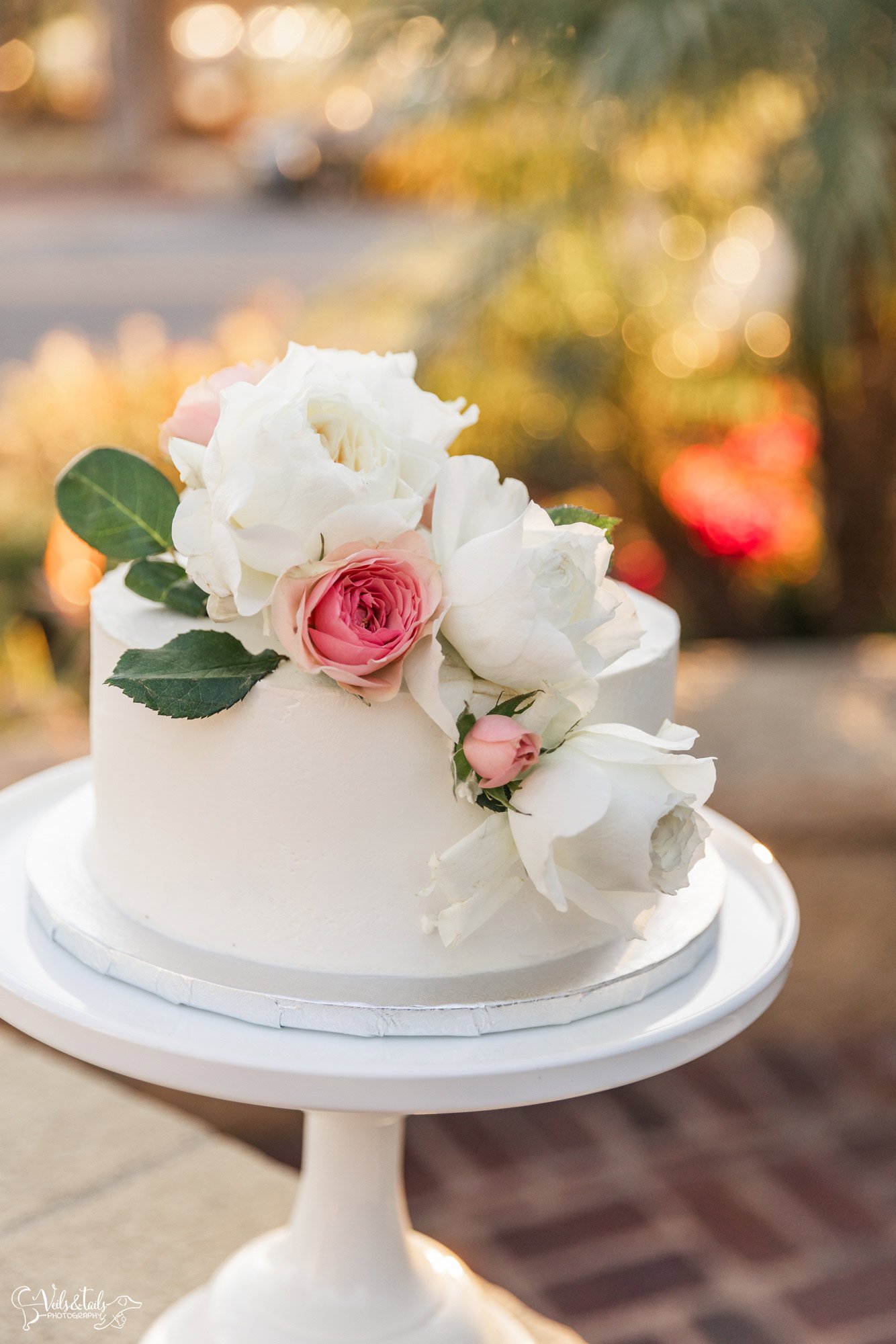 Santa Barbara wedding photographer cake cutting