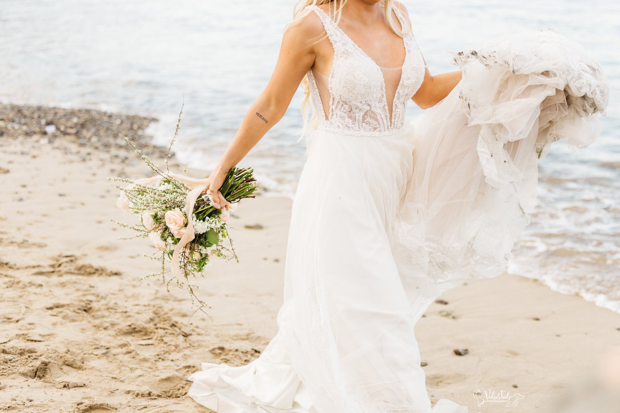 Catalina-Elopement_6580-2000.jpg