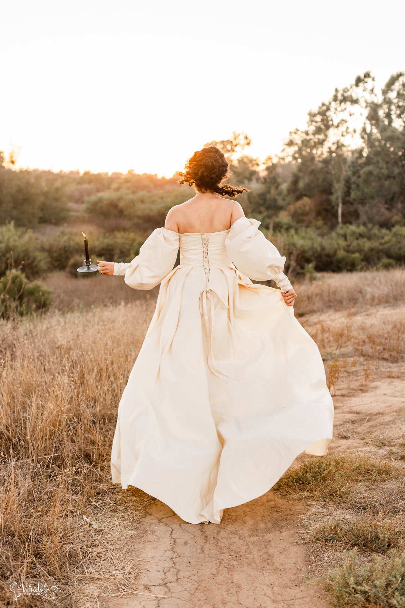 historical victorian style, autumn halloween inspired elopement editorial session in Santa Barbara by Veils &amp; Tails Photography