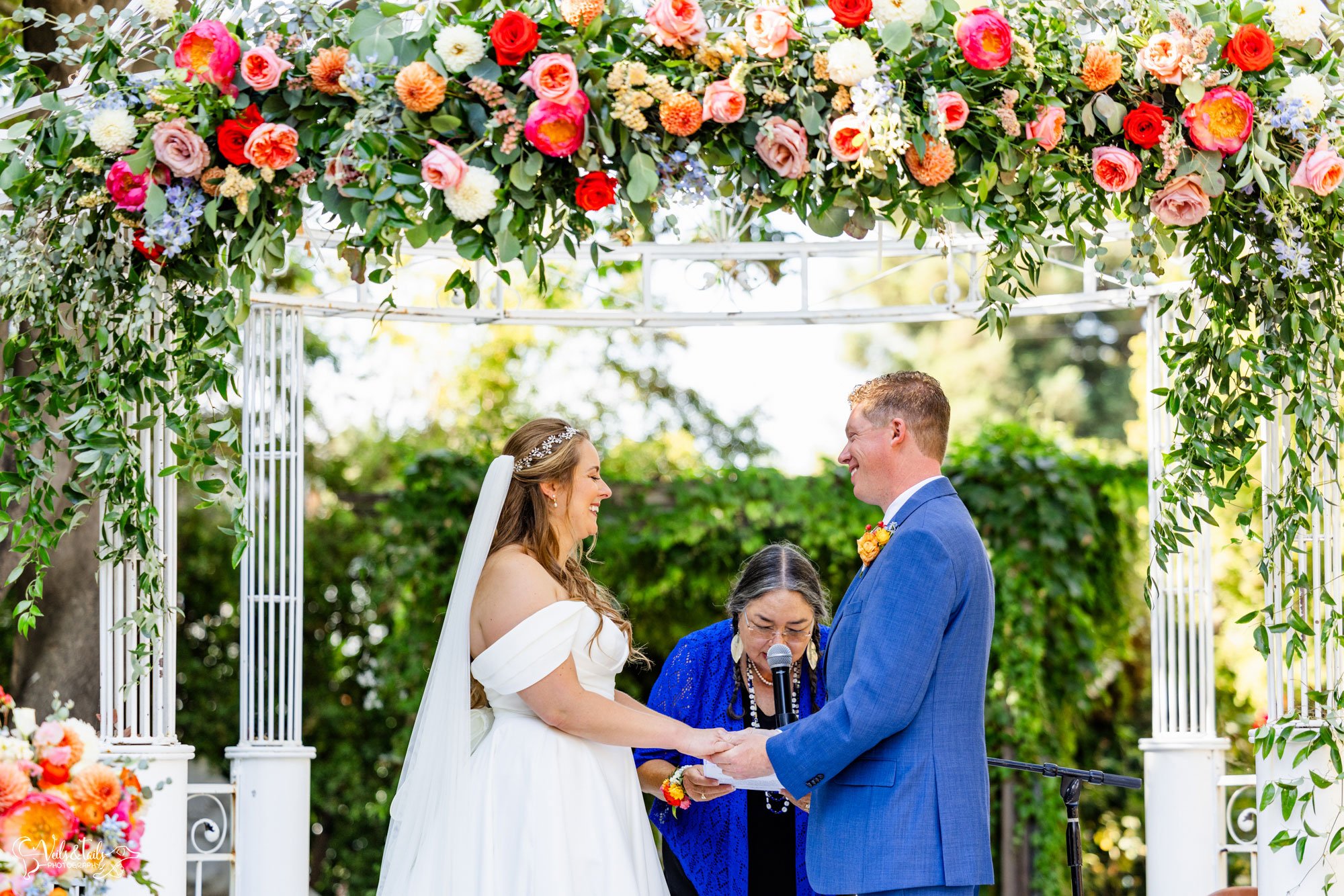 1880 Union Wedding ceremony by Veils & Tails Photography