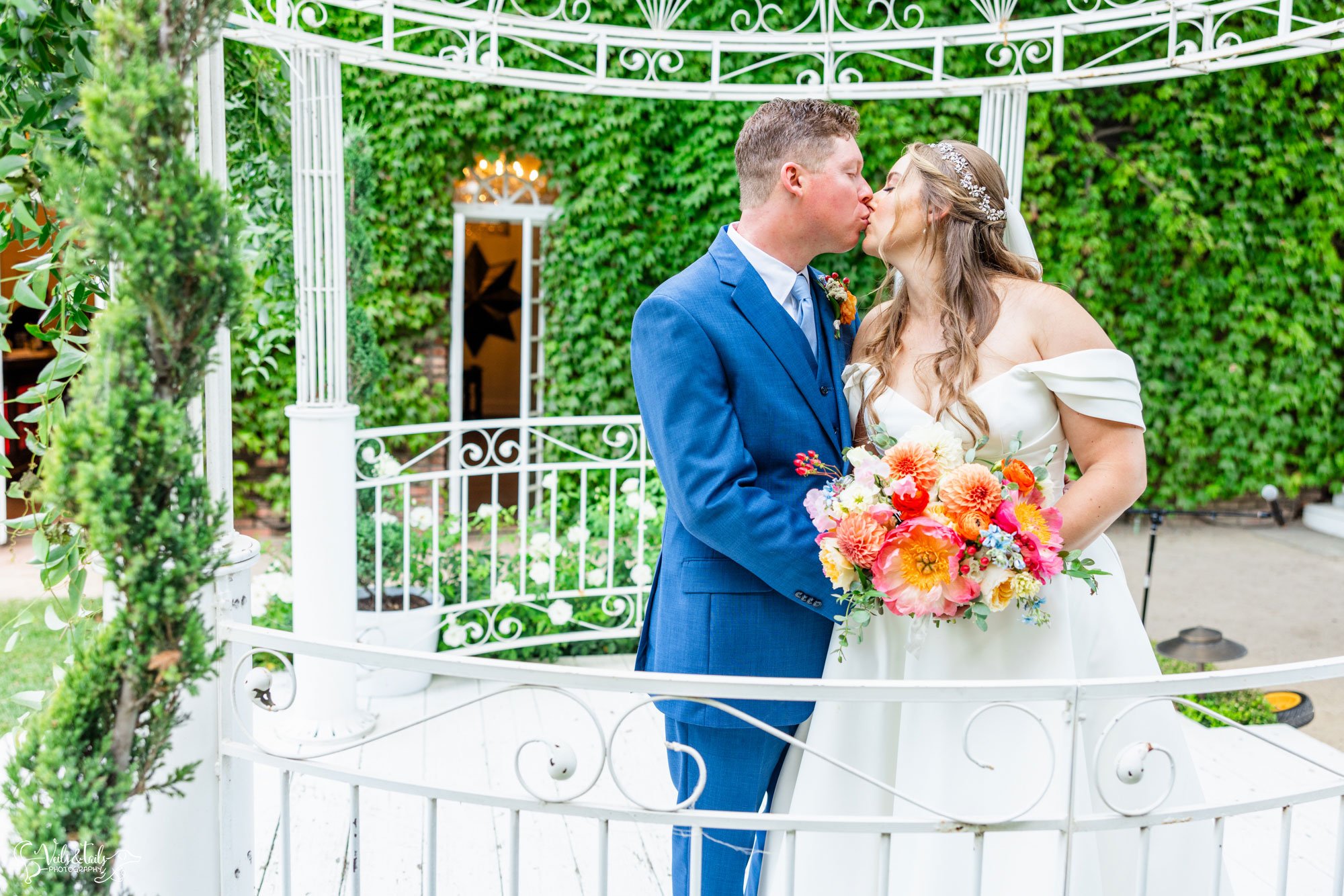 1880 Union Wedding portraits by Veils & Tails Photography