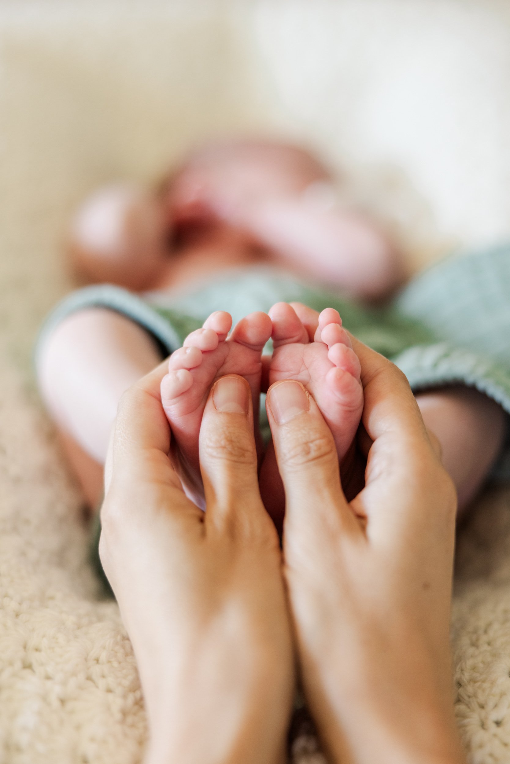 Henry-Newborn_029.jpg