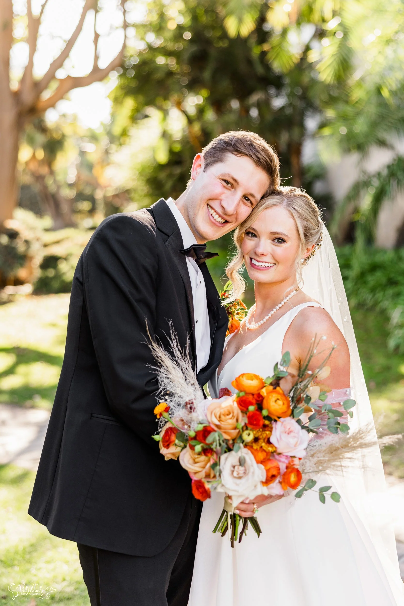 joyful Santa Barbara Wedding Photographer Courthouse bright airy autumn