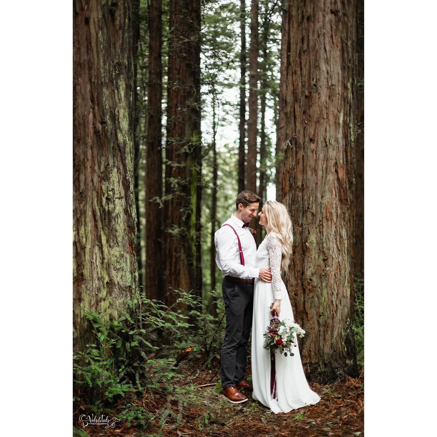 Wow it's been a while since I posted anything - such is life as a self-employed toddler mom! Do I have lots of new content? Yes, I've been a busy bee. Am I organized enough to share any of it yet? Heck no. But I'm hopeful! Thank you for sticking with