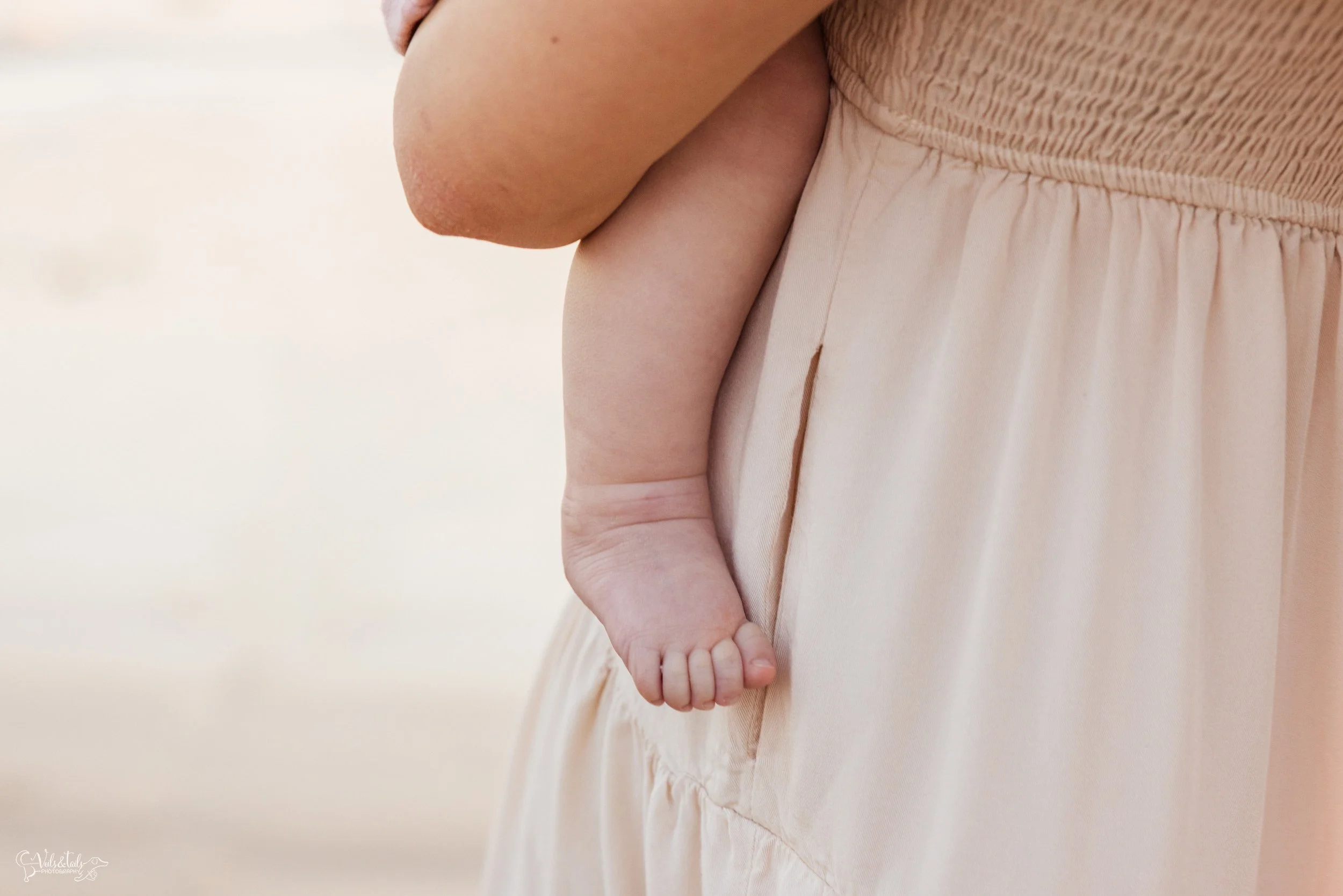 beach baby family session in Santa Barbara, Veils &amp; Tails Photography