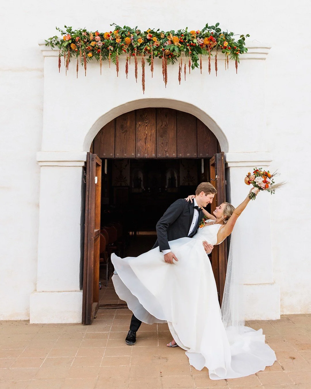 Timeless, classy, elegant, warm, and so so very much fun! (Words for Cheyenne &amp; Stephen.)⁠
⁠
Photography: @veilstailsphoto⁠
Flowers: @kreative.hands⁠
HMU: @carlylesalon⁠
Planner: @creativehaps⁠
Venue: El Presidio de Santa Barbara⁠
@cheyenne_pep⁠
