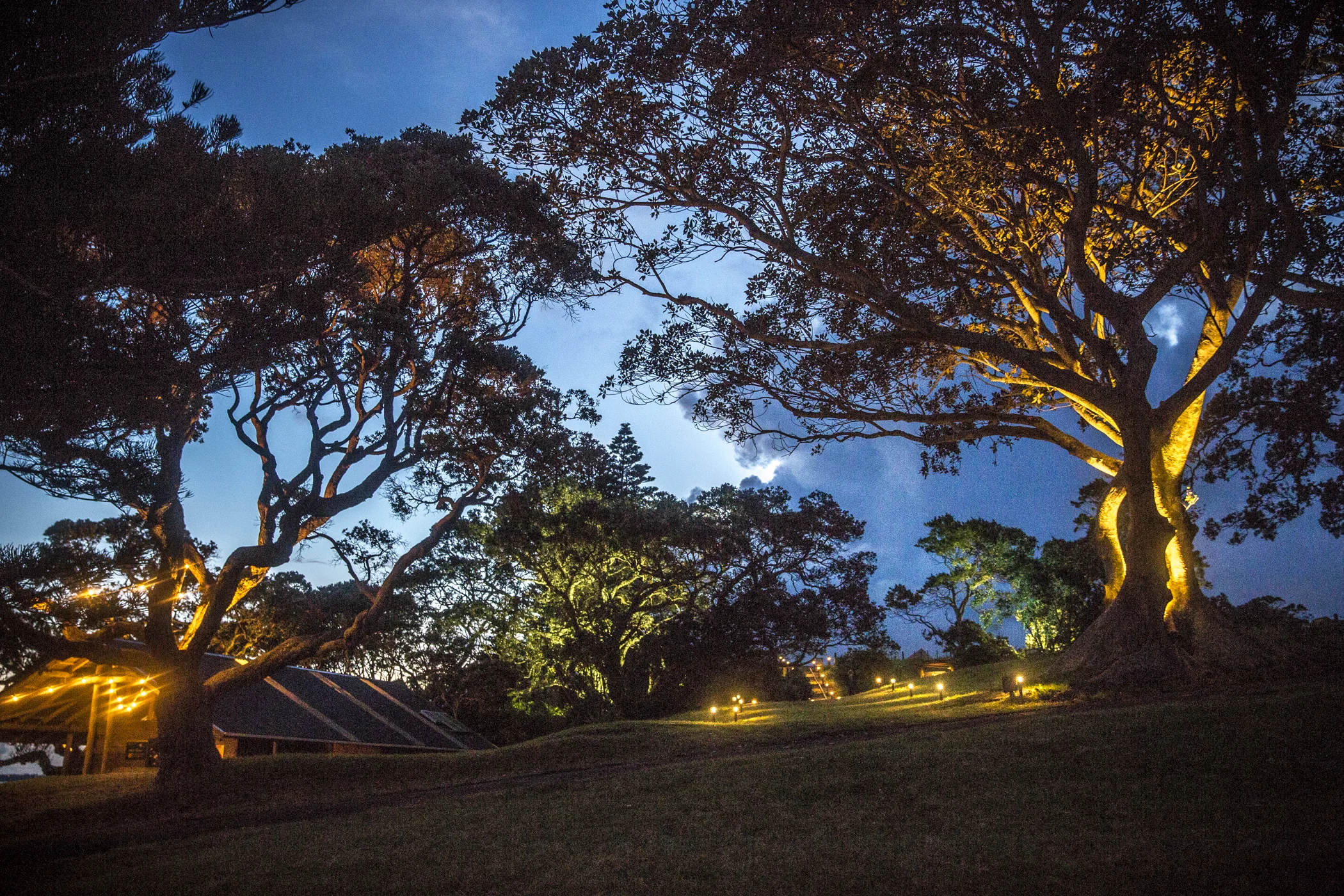   CREATIVE EVENTS   IN BEAUTIFUL LOCATIONS   enter  