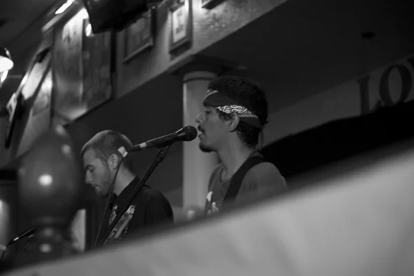 HardRockBtl_040910_web_01