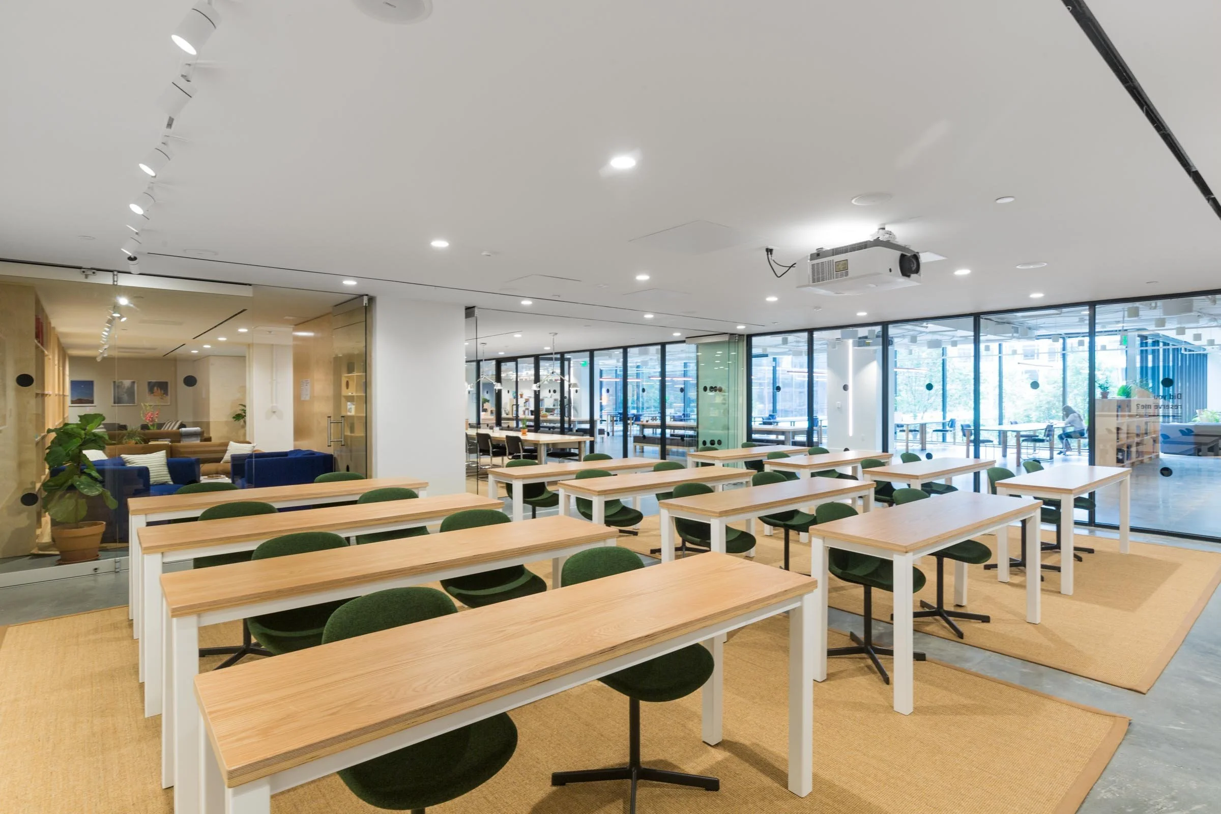 20201609_Midtown Center_9.jpg