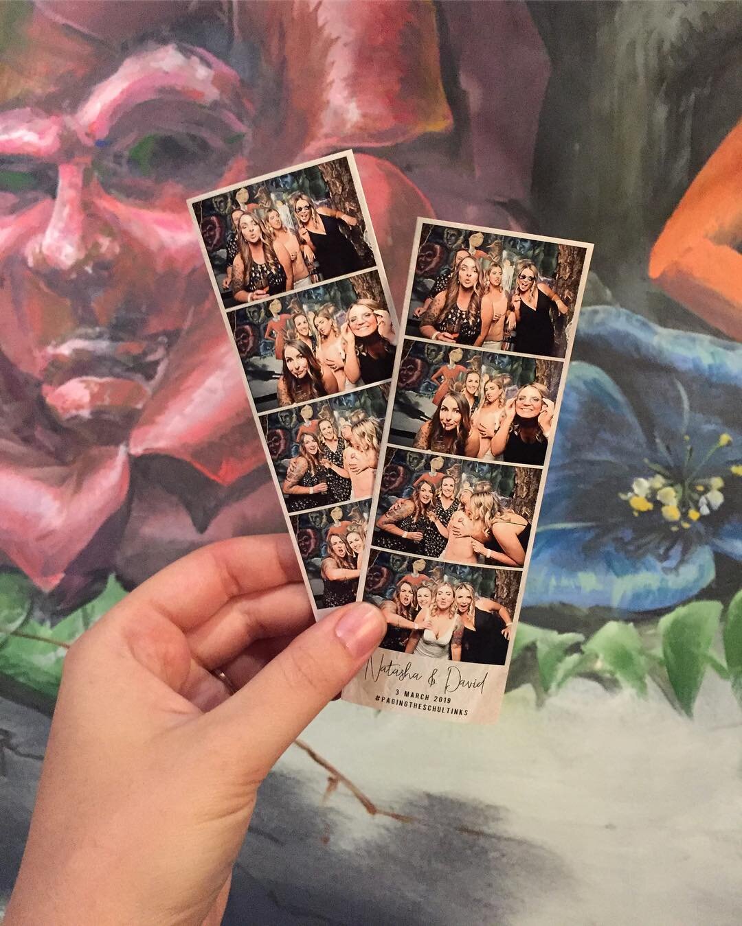 #pagingtheschultinks! Tarsh and Dave, your photo booth gallery awaits!!! So much fun using @wolflaneperth&rsquo;s wall as our backdrop for this one! @tarshh27 😘