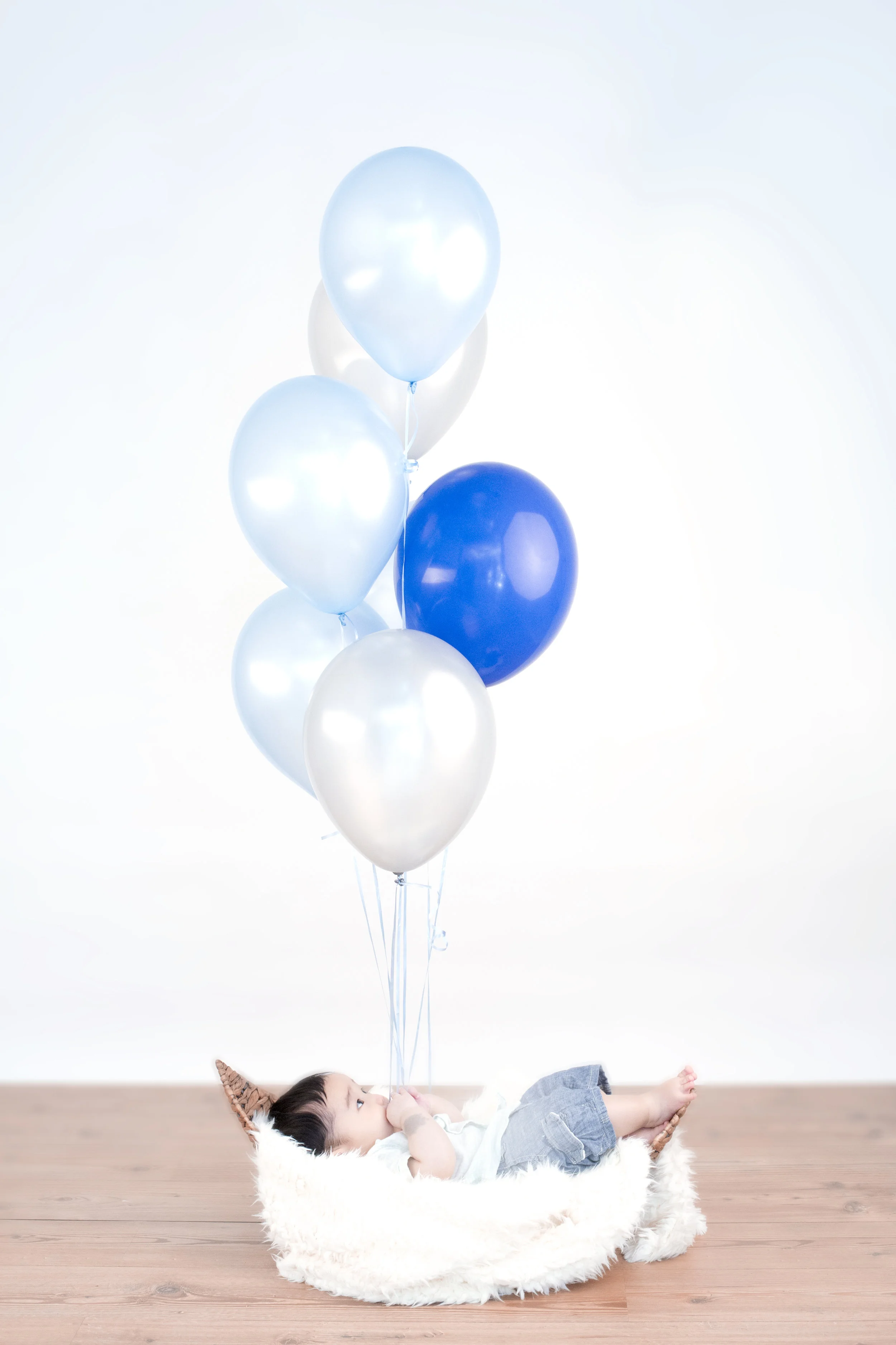 ayden_balloons02.jpg
