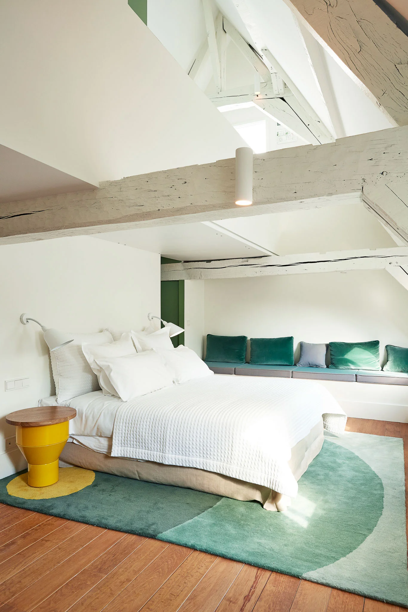 YS 1408 04 Hotel des Galeries Bruxelles 513L.jpg