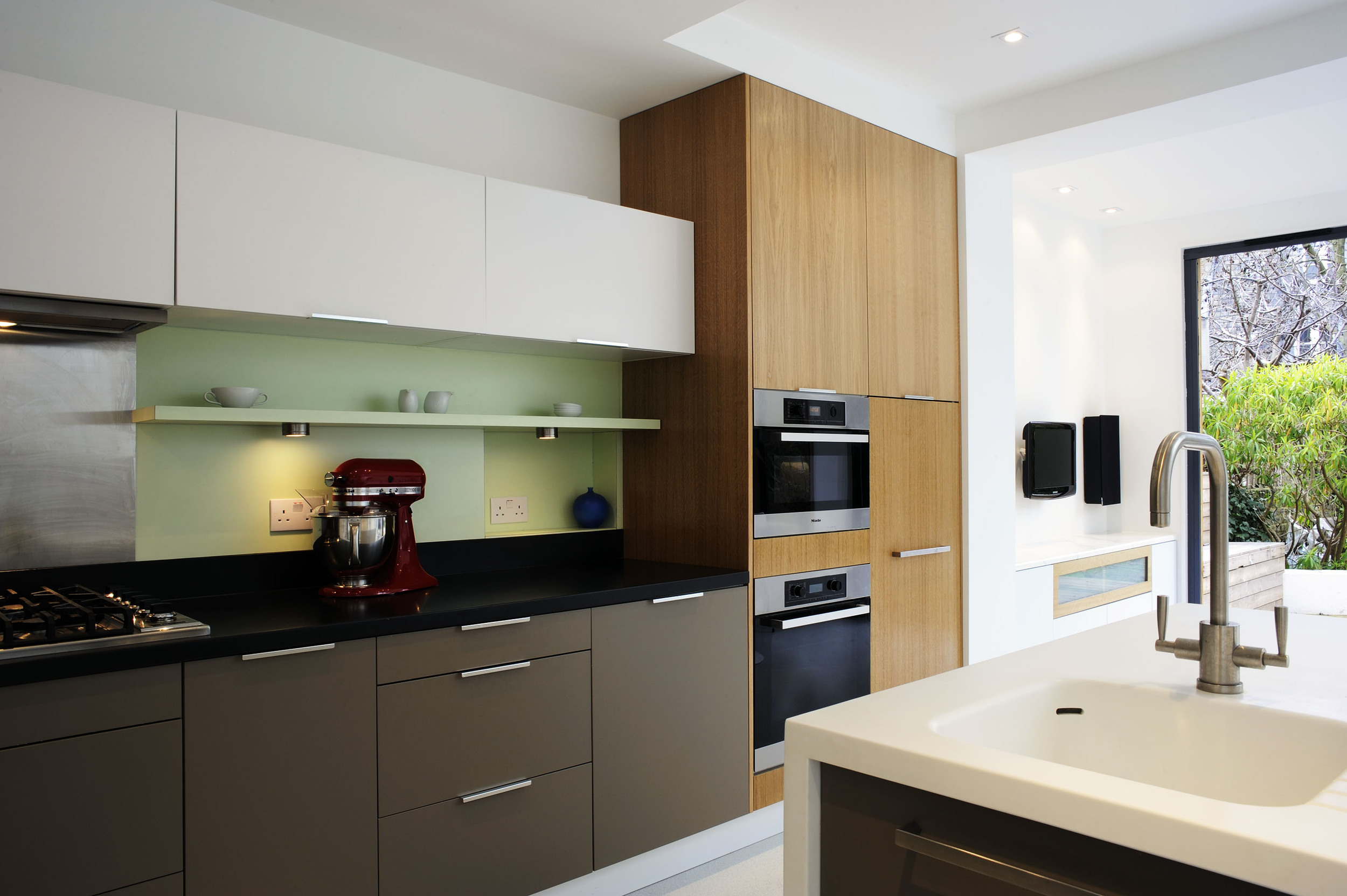 Sink to Oak & Splashback.jpg