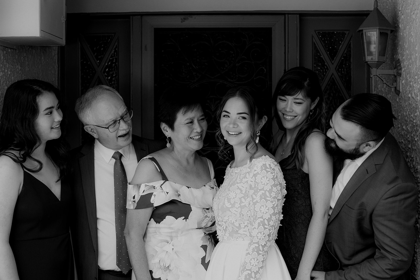 Karis and Oli_Sydney Wedding_Bradleys Head_Holly Medway Photography-137.jpg
