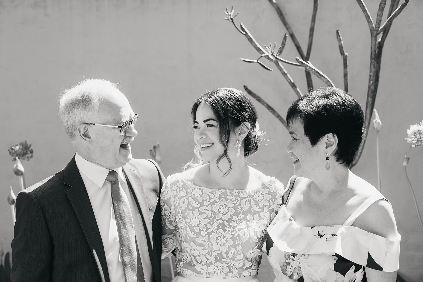 Karis and Oli_Sydney Wedding_Bradleys Head_Holly Medway Photography-99.jpg