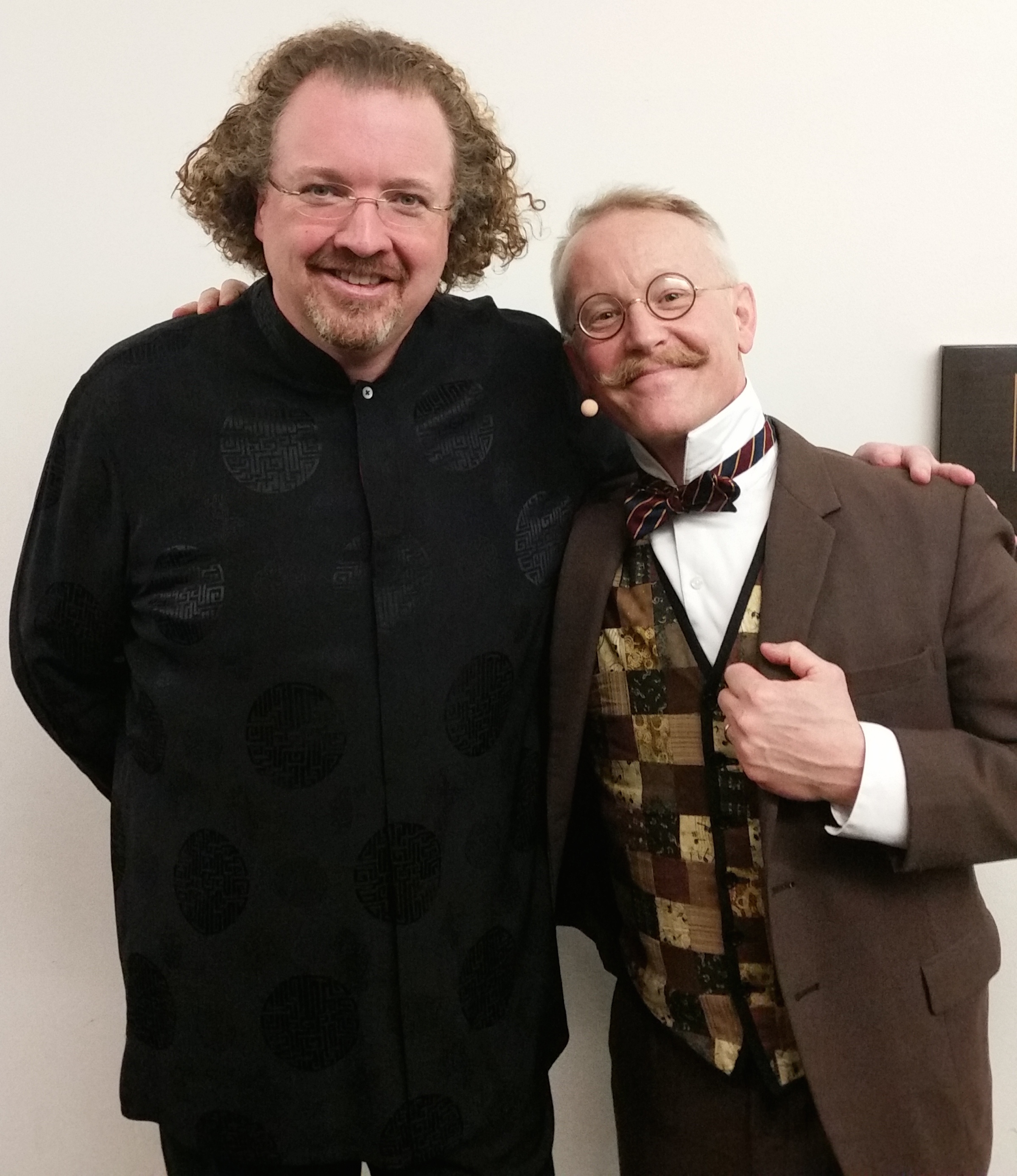 Philadelphia Orchestra (2015) PETER AND THE WOLF Stephane Deneve, conductor Michael Boudewyns, actor