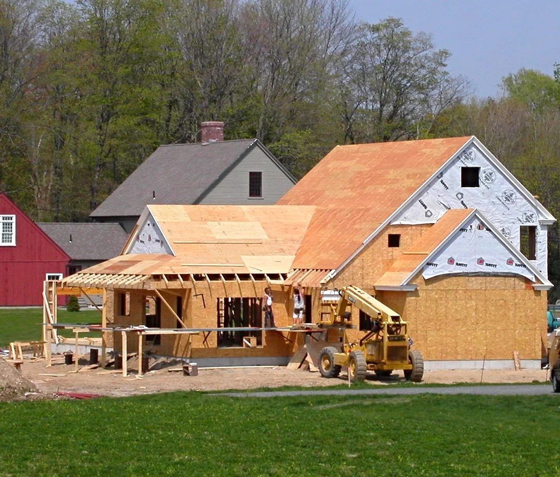 Preferred Builders framing a CCH Custom Saltbox home