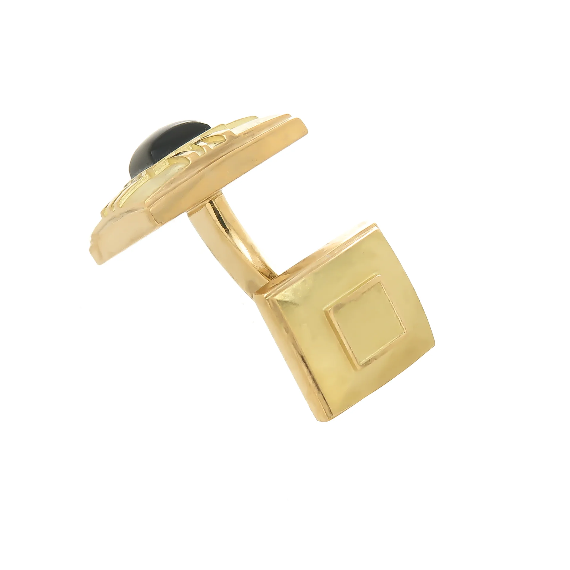 tiffany-atlas-cufflinks-01072017-2.jpg