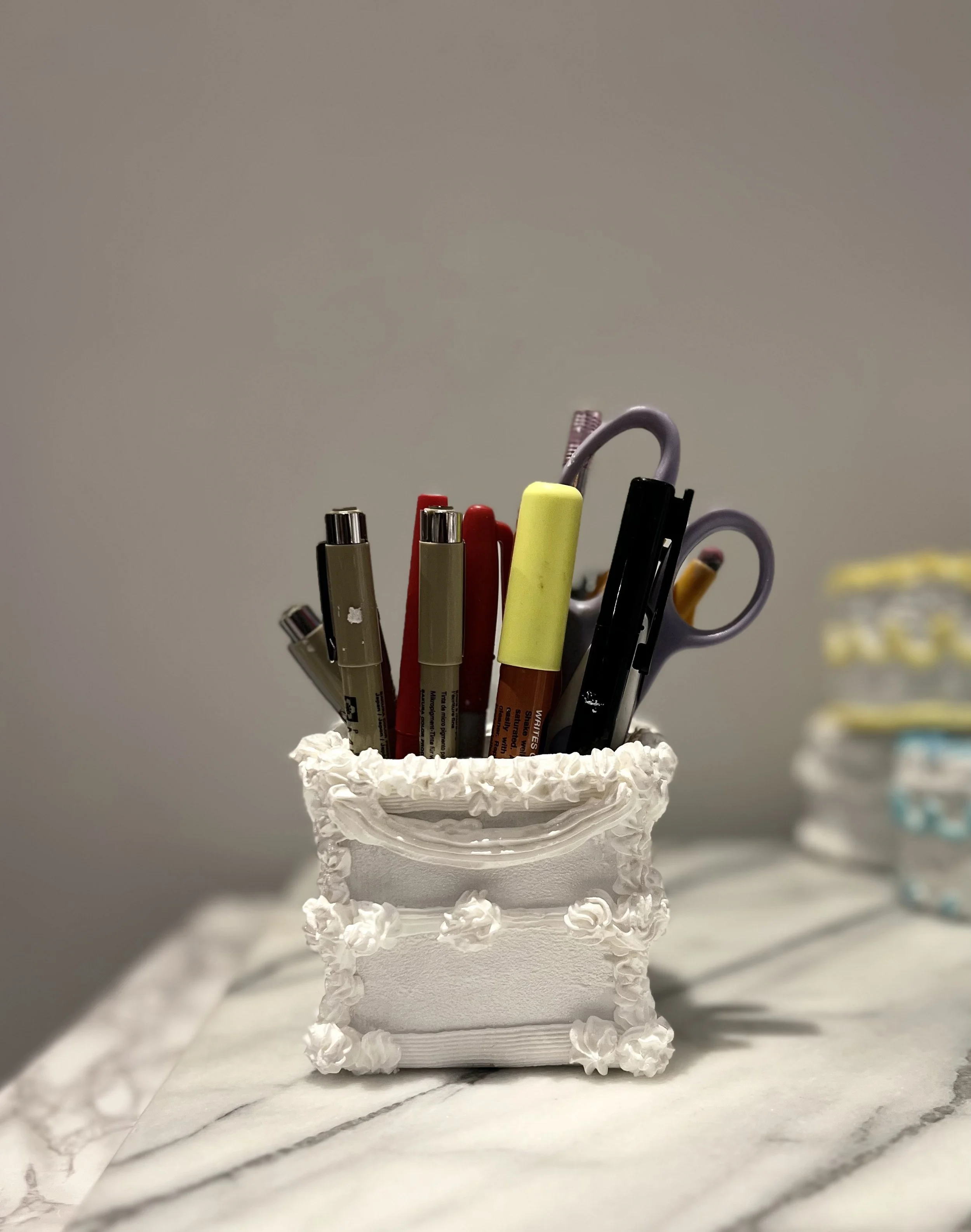 Pencil holder 2.jpg