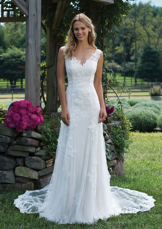 3976 - Ivory (Size 10)