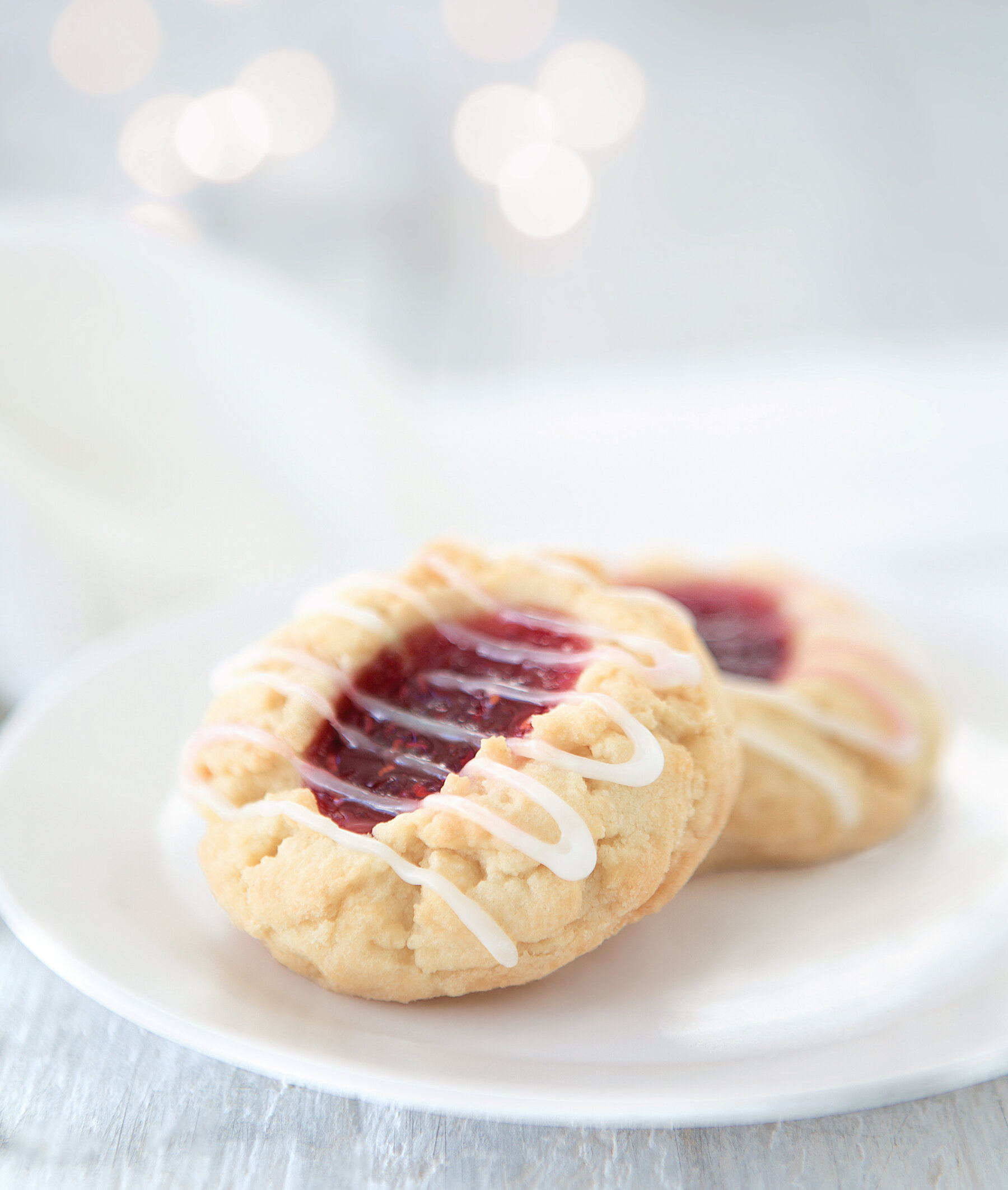 Thumbprint_cookie_022_ColourAdjust copy.jpg