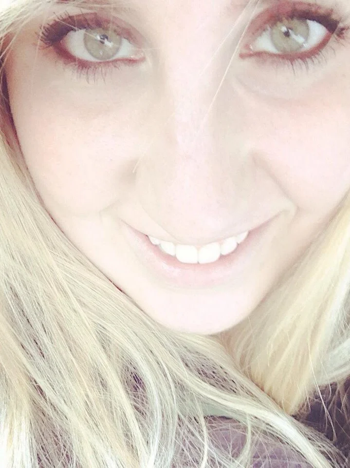 Bridesmaid,Larin Carlson