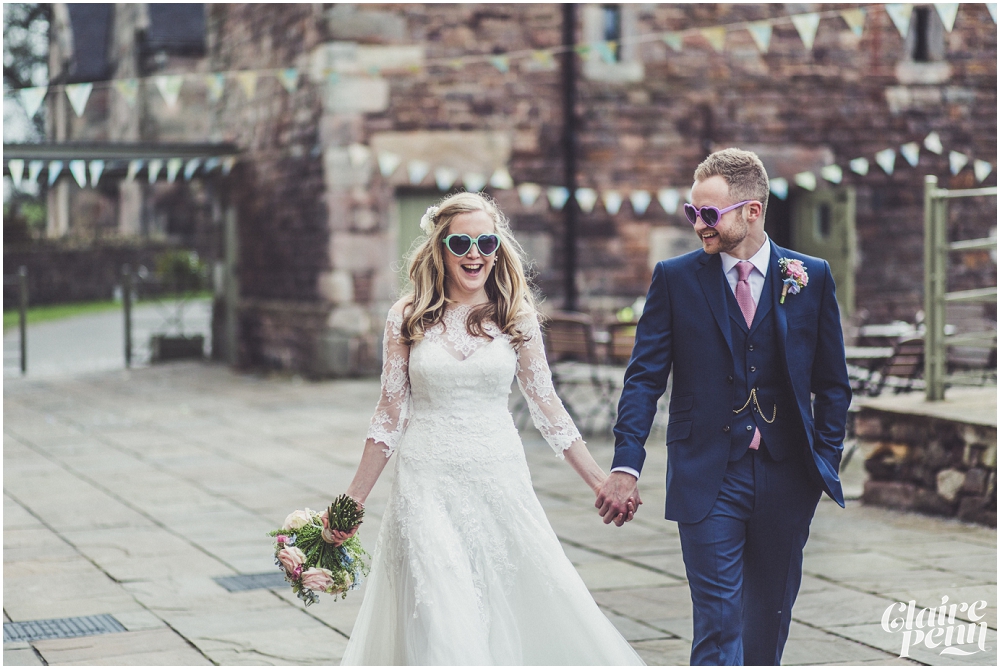 Barn wedding The Ashes Staffordshire_0029.jpg