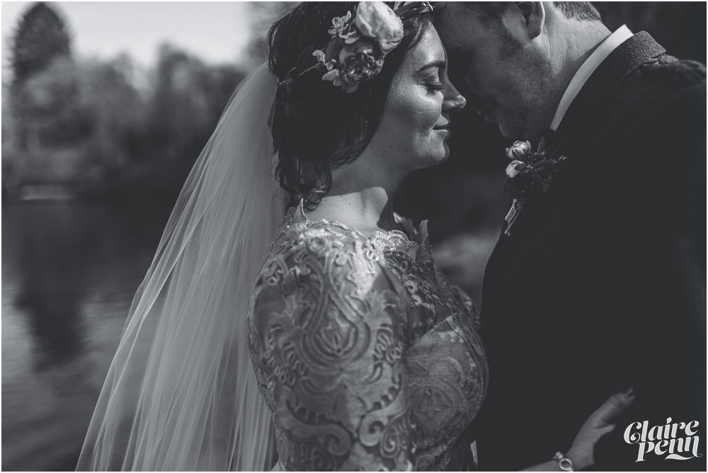 Scottish elopement on Loch Awe Ardanaiseig Hotel_0024.jpg