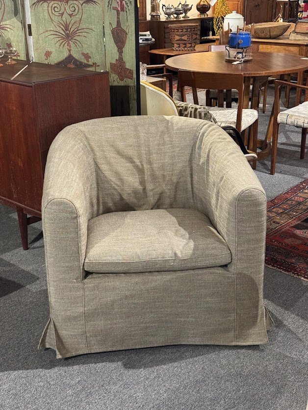 606 New Contemp Slip Covered Chair