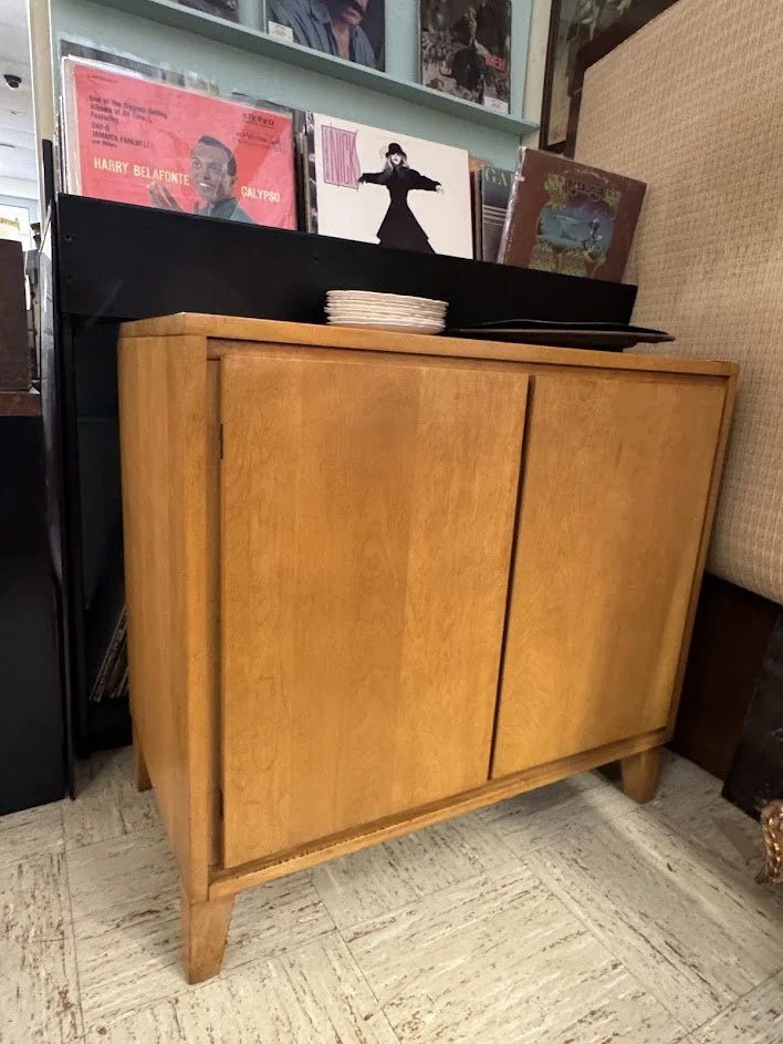 503 Vintage Stereo/Record Cabinet