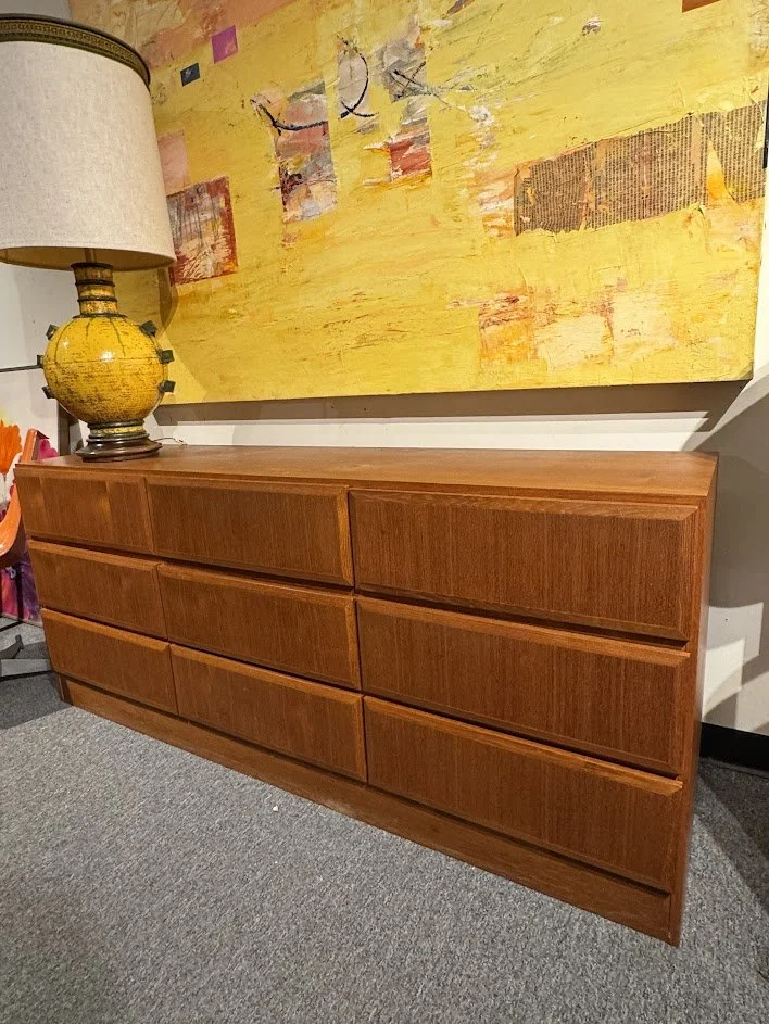 274 Six Drawer Mid Century Teak Chest