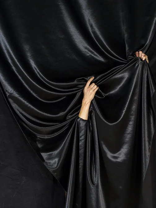 hands-8_web.jpg