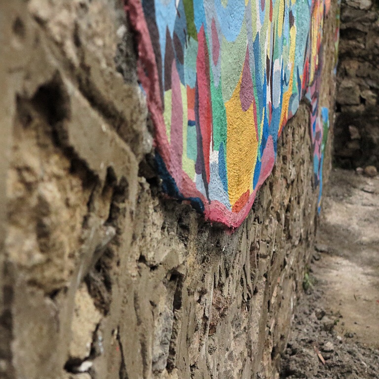 TRAVELLER, XingPing, China, 2012 20x40', latex and cement We cemented the uneven wall in the shape of the figure before painting with brush