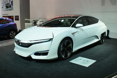 Honda FCV CONCEPT-20435.jpg