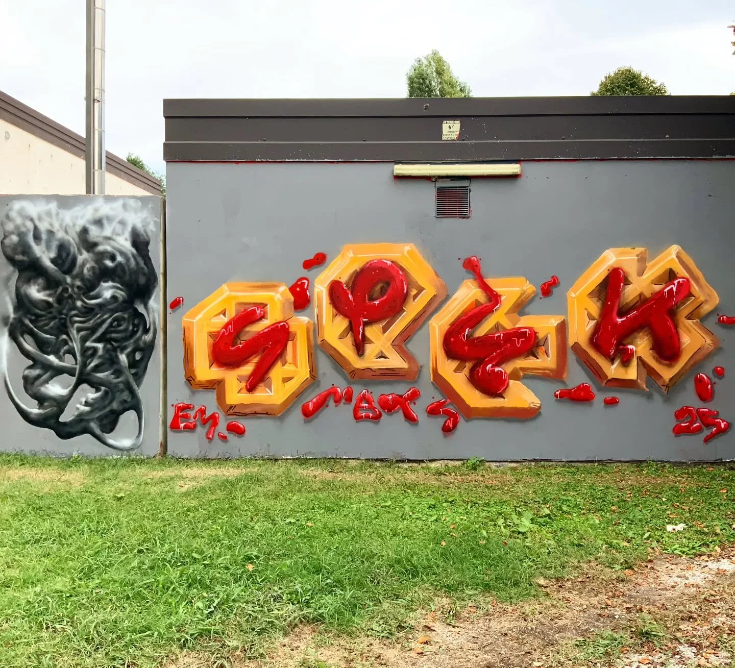 King Of Darkness @dissenso.cognitivo and Waffle Master Spek @esseich.86 

.
.
.
.
.
.

#graffiti #graffs #spraycans #writing #sprayart #colors #romagnagraffiti #graffphotography #graffitiart #graffitiwall&nbsp; #graffitiporn #spek #mbts #dissensocogn