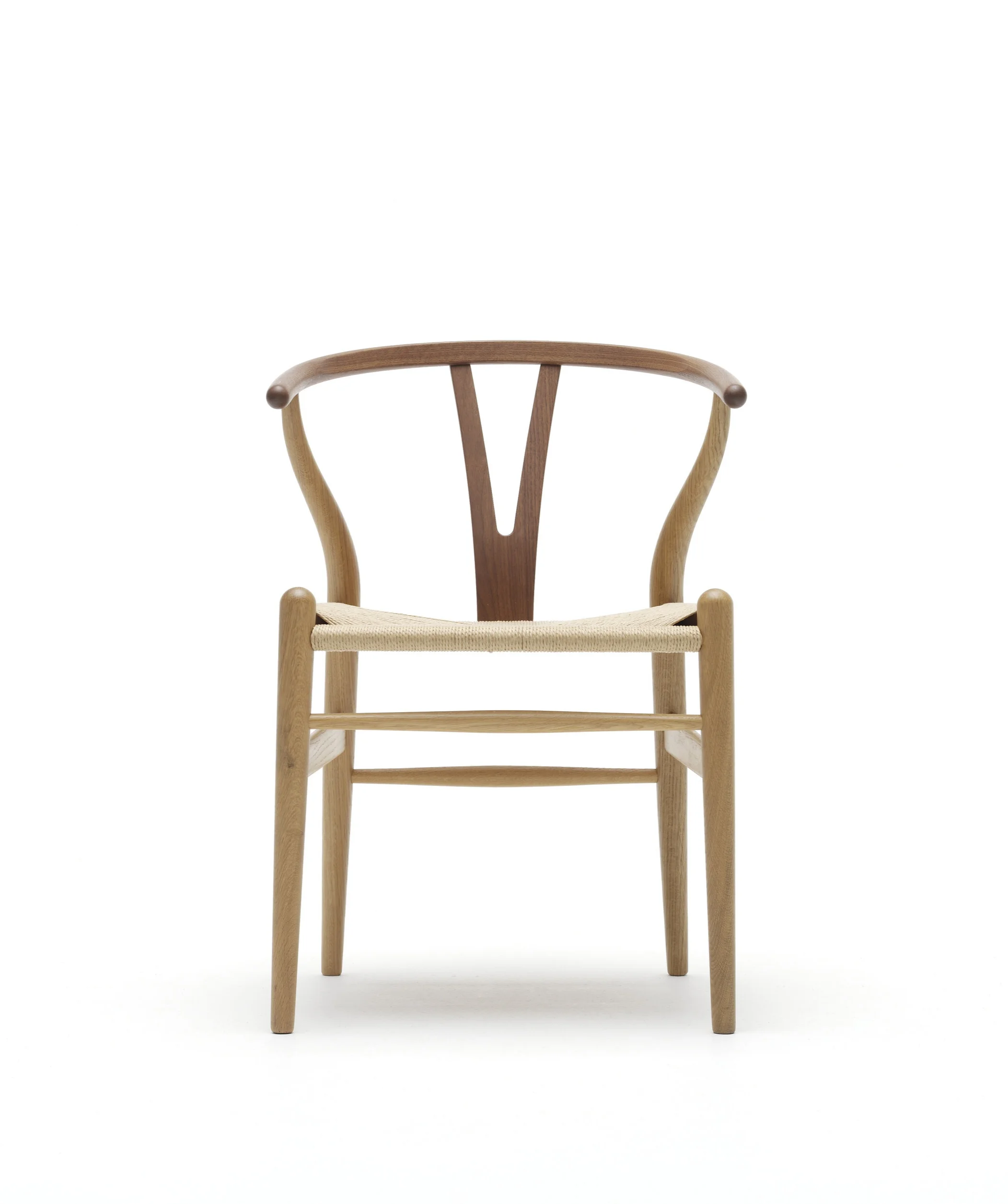 Carl Hansen & Søn CH24_mix_front.jpg