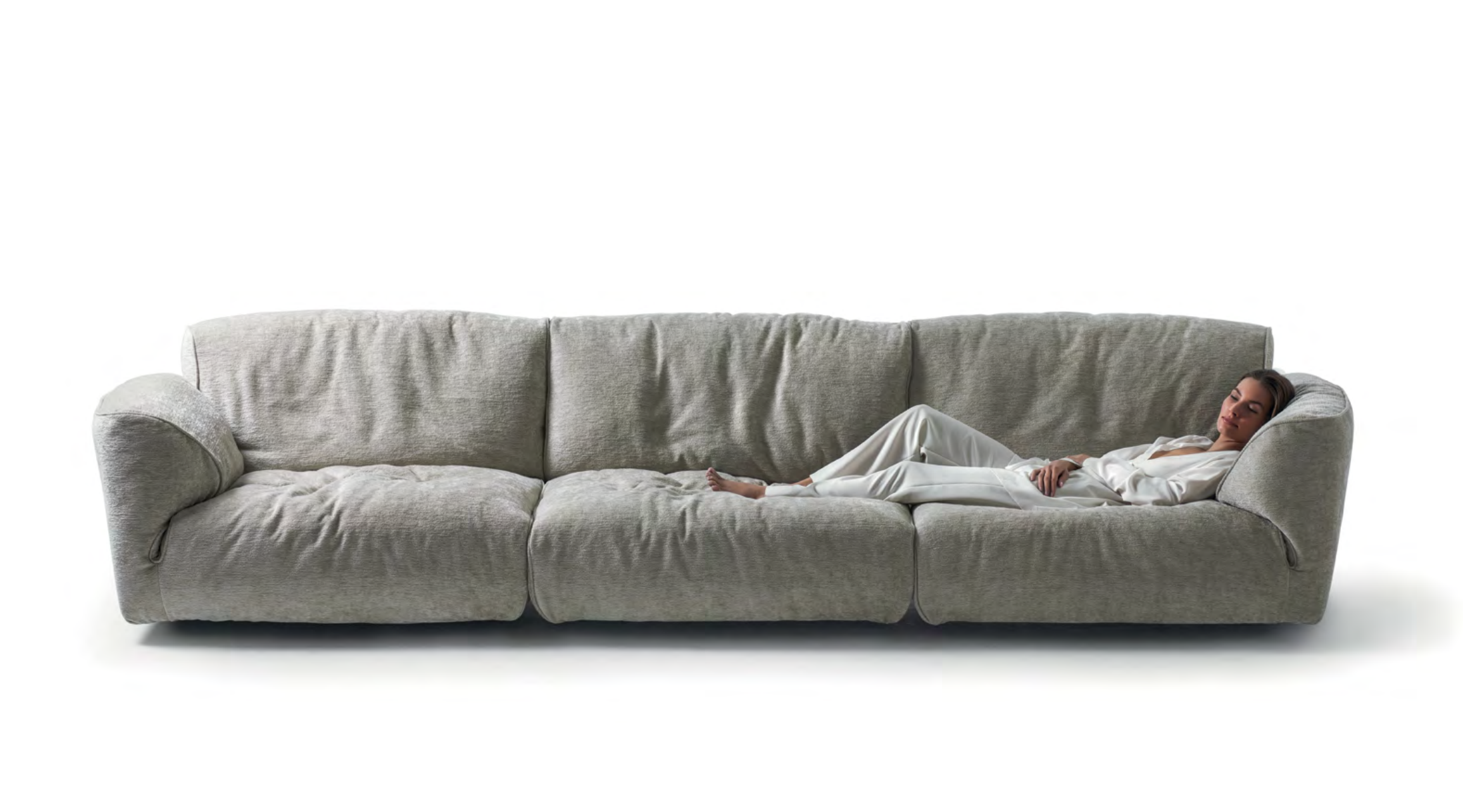 Edra Grande Soffice sofa zetel bij Loncin design meubelwinkel Hasselt Maastricht Limburg Sint-Truiden Leuven Mechelen Brussels Bruxelles Wavre Namur Liège Brabant Genkersteenweg 2.png