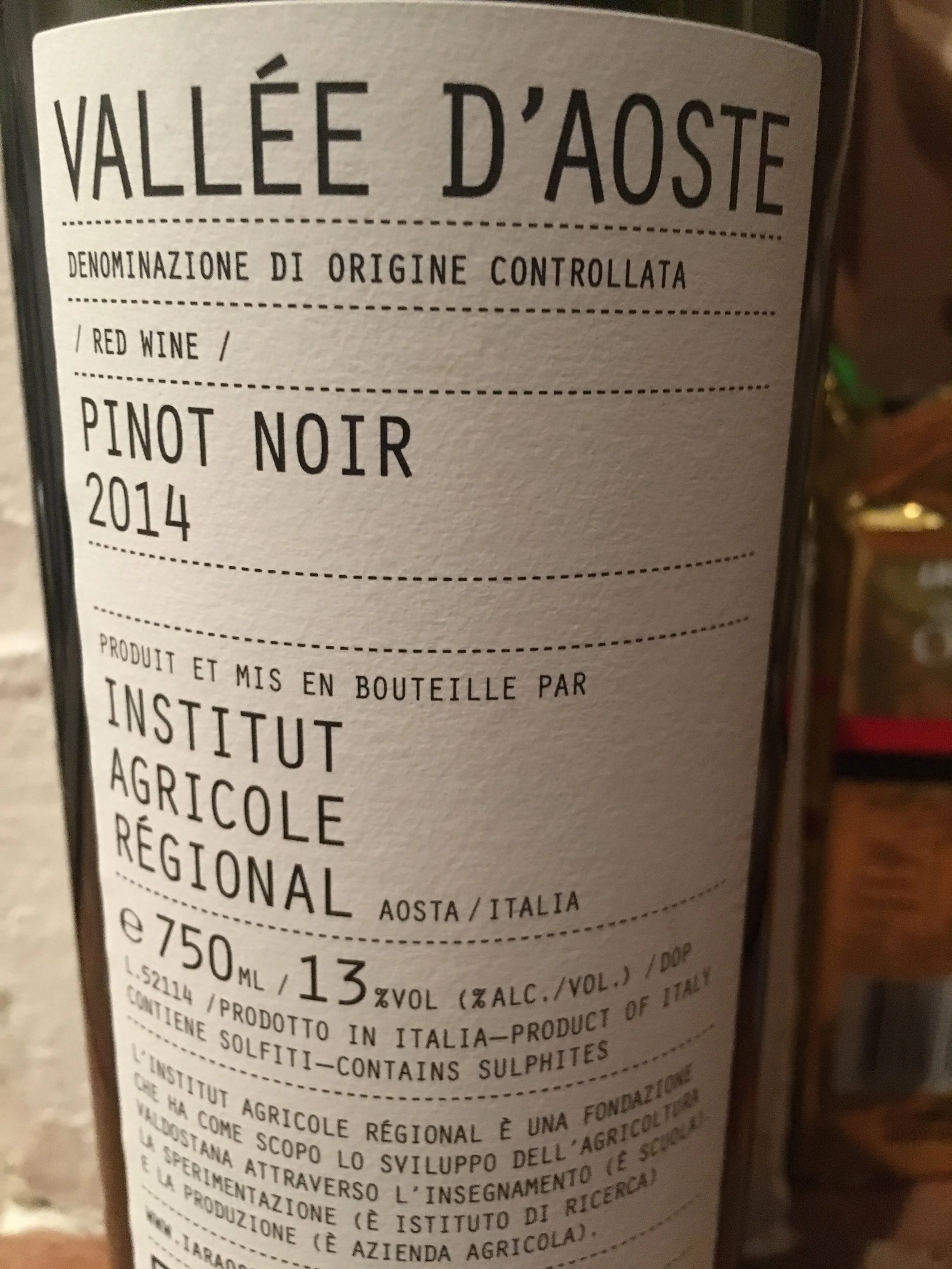 Institut Agricole Pinot Noir 2014