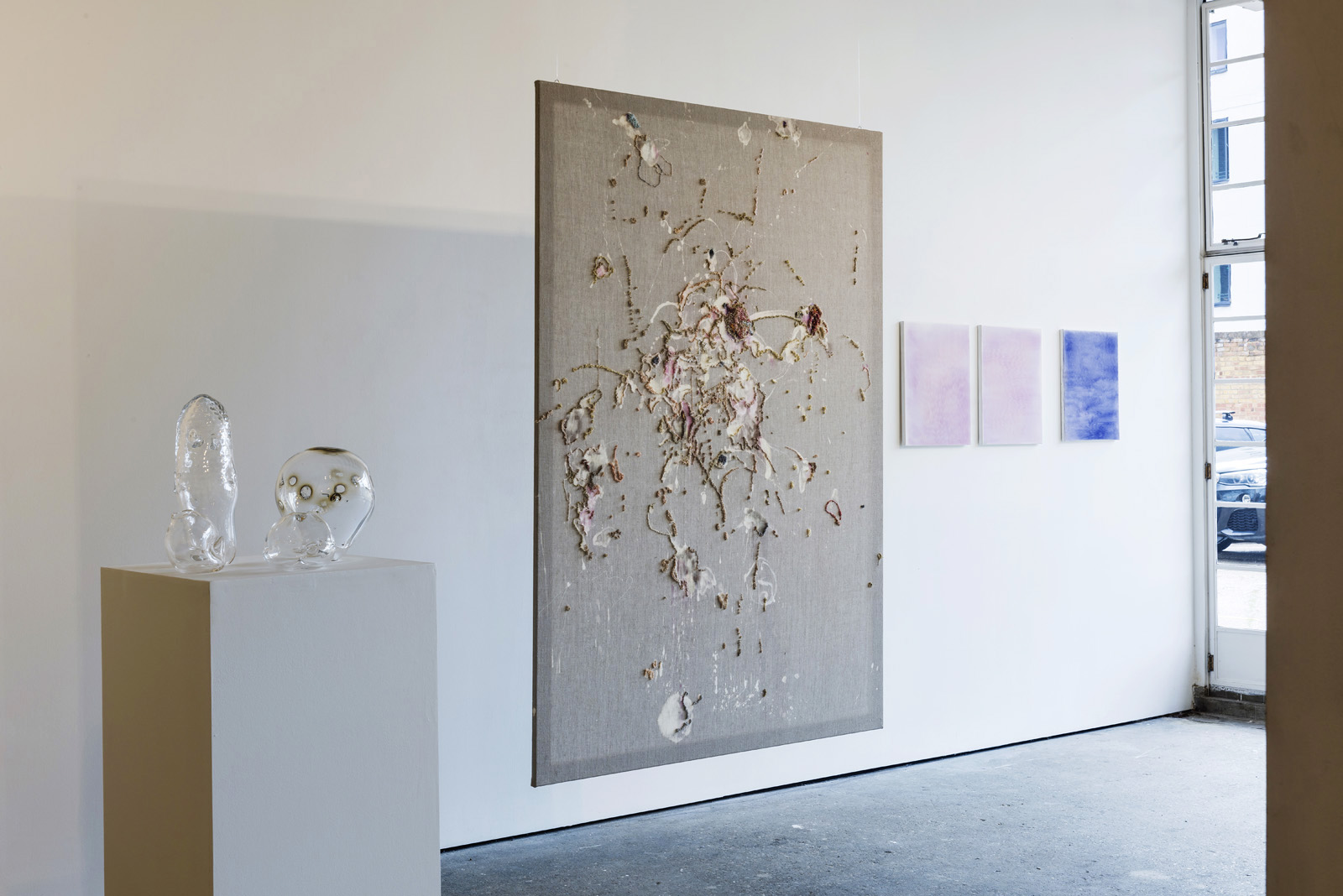 Skinscapes , 2017, installation view, Unit 1 Gallery | Workshop. All images courtesy of Paul Tucker.