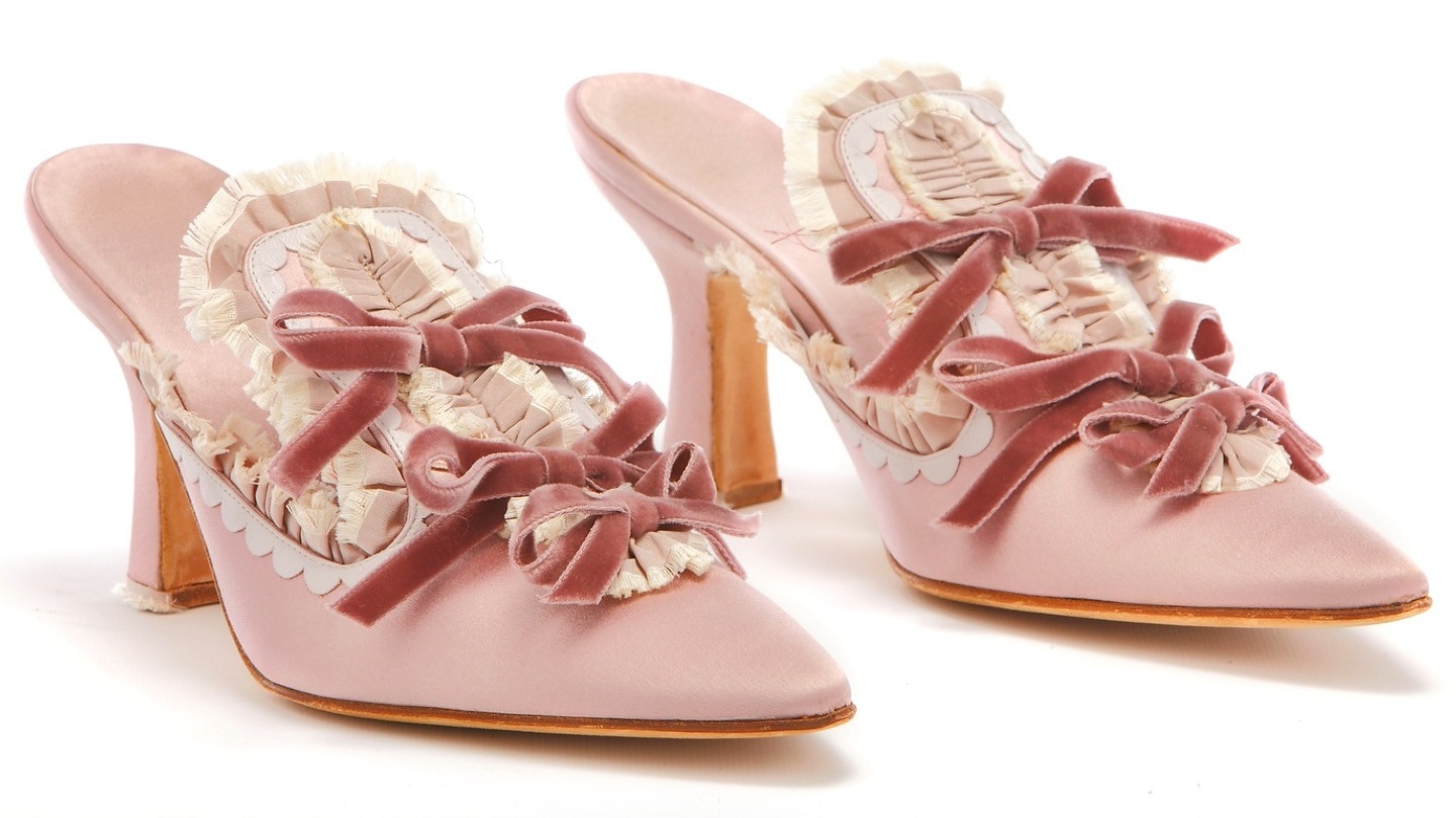 Manolo Blahnik Antoinetta 2006 , courtesy of The Wallace Collection, London.