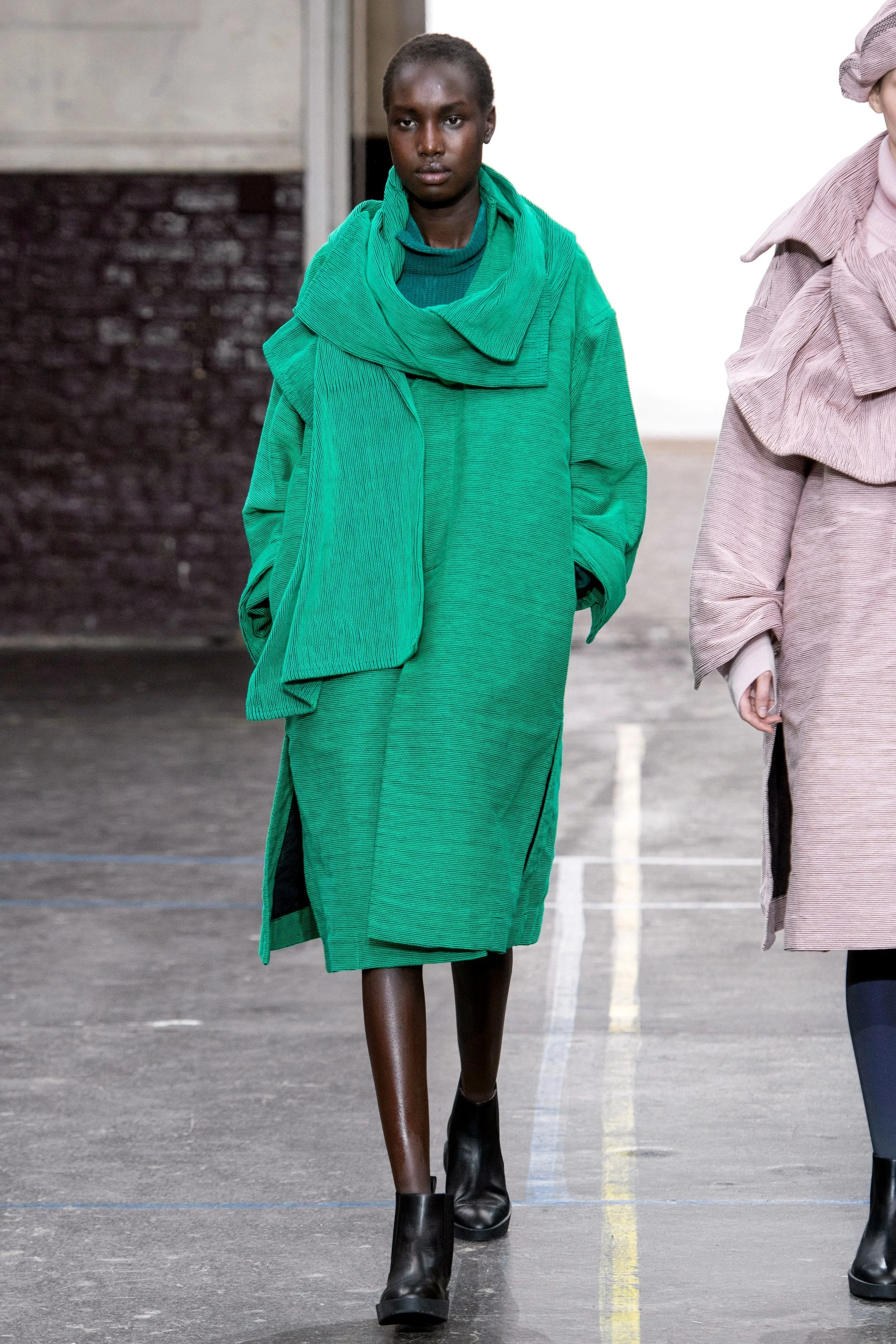 2019-02 Issey Miyake FW19.jpg