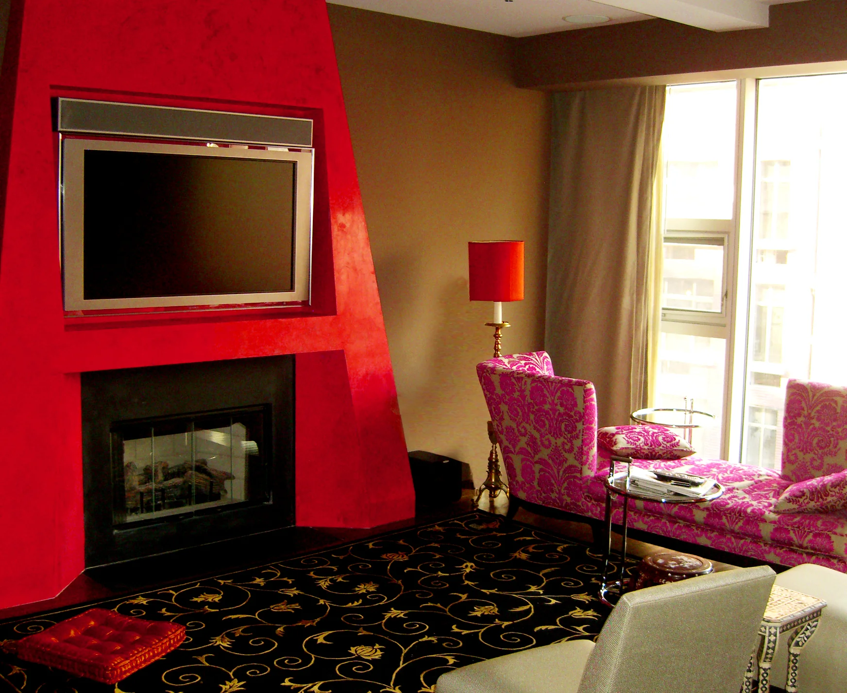 38-Living Room_Fireplace VP_Evolving Image Designs.jpg