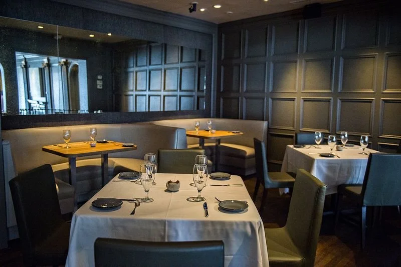 balcony upper-dining level.jpg