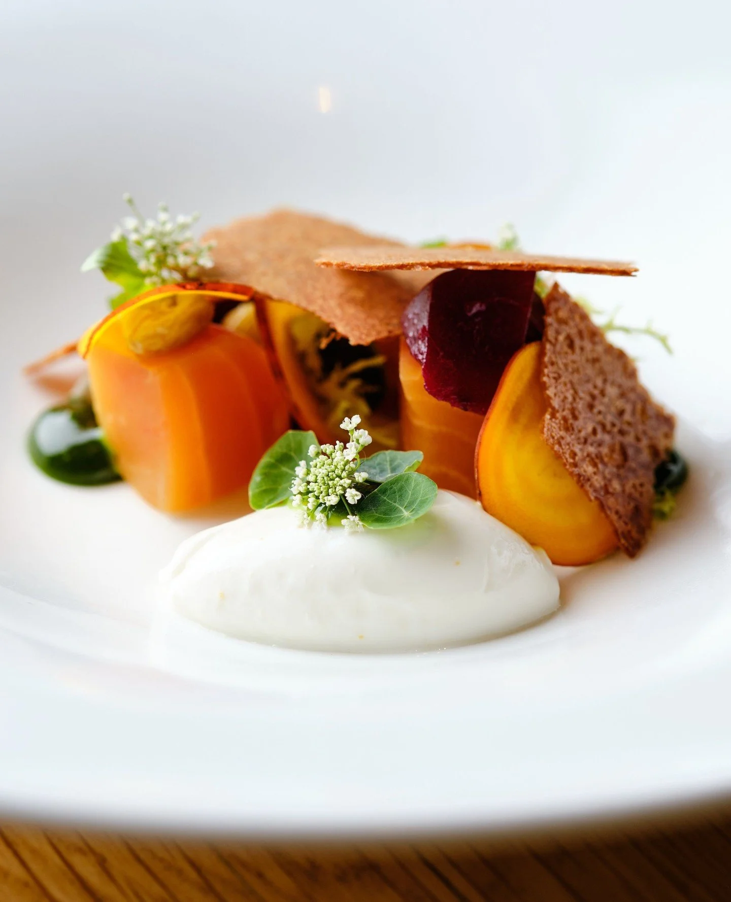 Sometimes the most interesting dishes start with something simple.⁠
⁠
Chef Austin&rsquo;s roasted beets pair whipped labneh, basil fudge, oats, fris&eacute;e and pickled golden raisins for a dish with plenty of contrast in every bite.