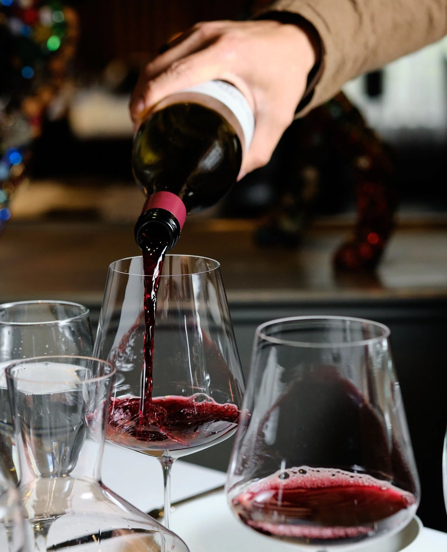 A new Wednesday tradition begins tomorrow at Aria. 🍷🎼⁠
⁠
Join us for our first Wine Wednesday, featuring new small plates from Executive Chef Austin Goetzman, an expanded selection of wines by the glass and live music from Atlanta singer-songwriter
