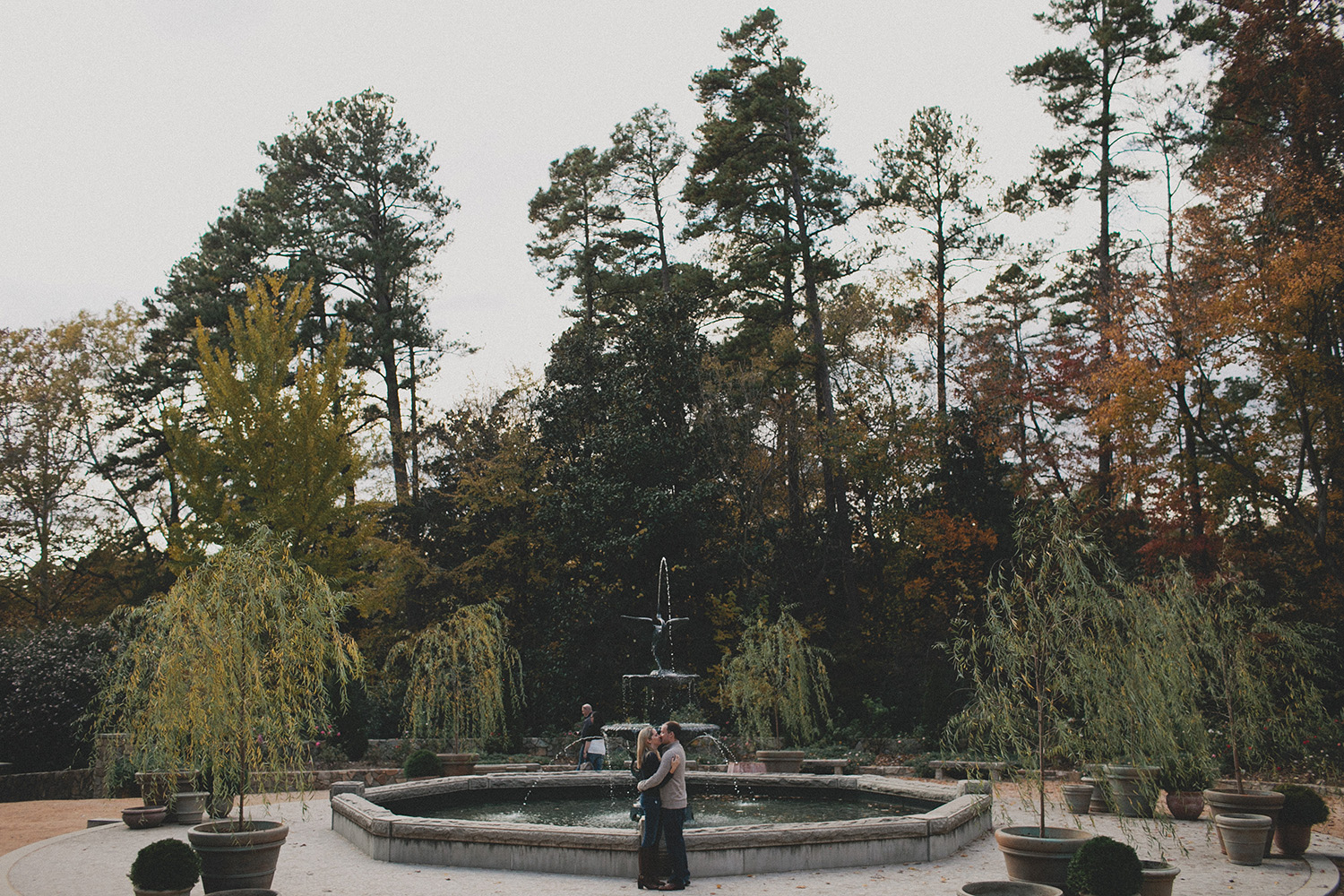 Botanical garden engagement photos_0009.jpg